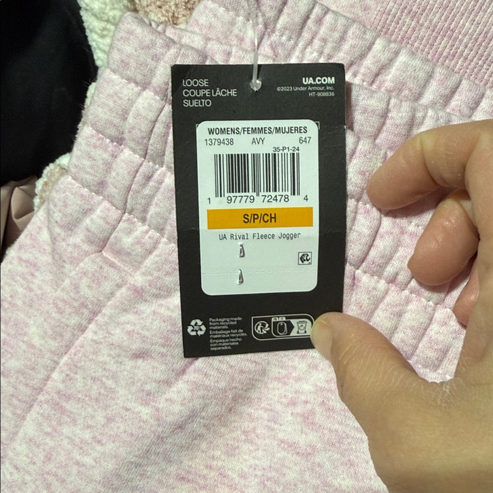 Under Armour woman’s Pink Jogger Pants athletic NEW - Picture 6 of 6